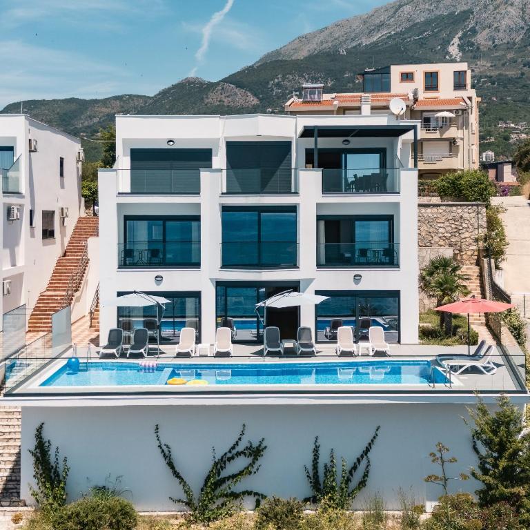Seafront Villa with Private Pool in Dobra Voda, Montenegro - Villa - 1