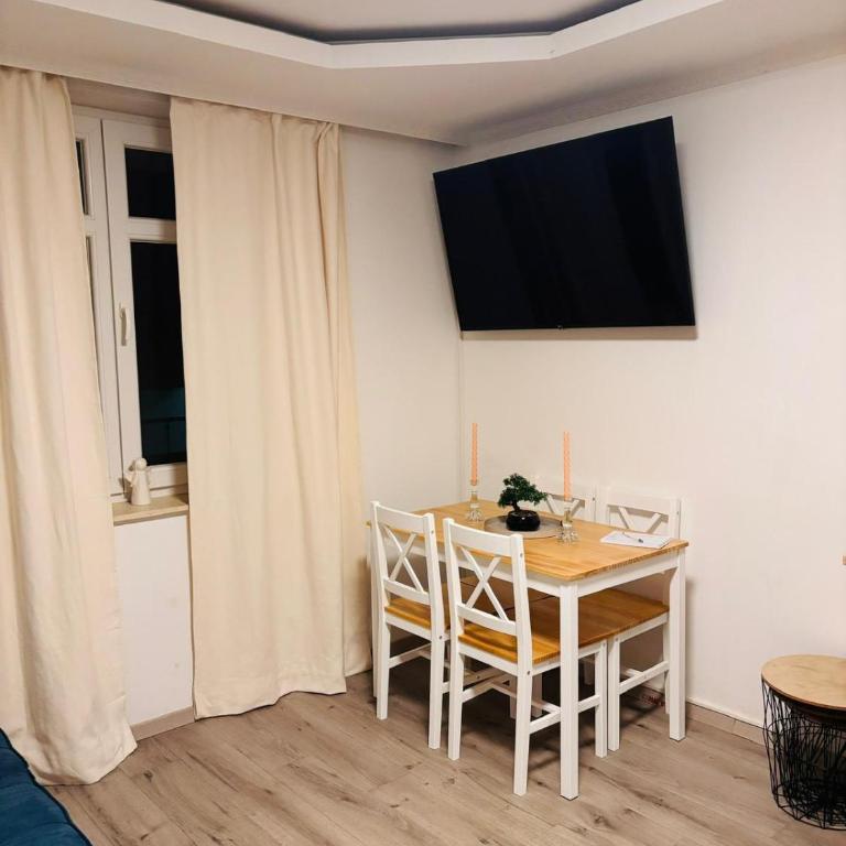 R&S Apartment - Apartment mit 2 Schlafzimmern - 1