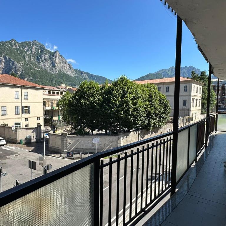 Casa Dante - Central apartment in Lecco - Appartamento con 2 Camere da Letto - 6