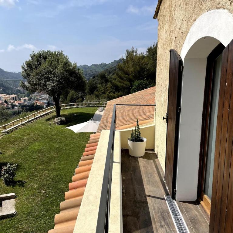 Villa-Monti Luxury Villa with Private Pool, Fully Air Conditioned Bedrooms, 5 Star Superhosts! - Villa 3 Chambres - 13