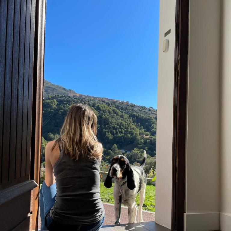 Villa-Monti Luxury Villa with Private Pool, Fully Air Conditioned Bedrooms, 5 Star Superhosts! - Villa 3 Chambres - 35