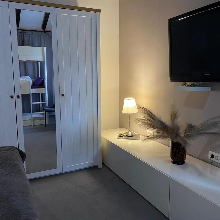 Kuća sa bazenom Sarajevo - Lavanda Estate - Vila sa 2 Spavaće Sobe - 11