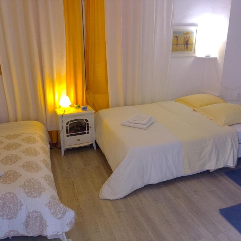 Beach House Cannes - Plages du Midi- 3 Ch - 3 Sdd - 2 wc - Fibre - Pkgs - Maison de Ville 3 Chambres - 27
