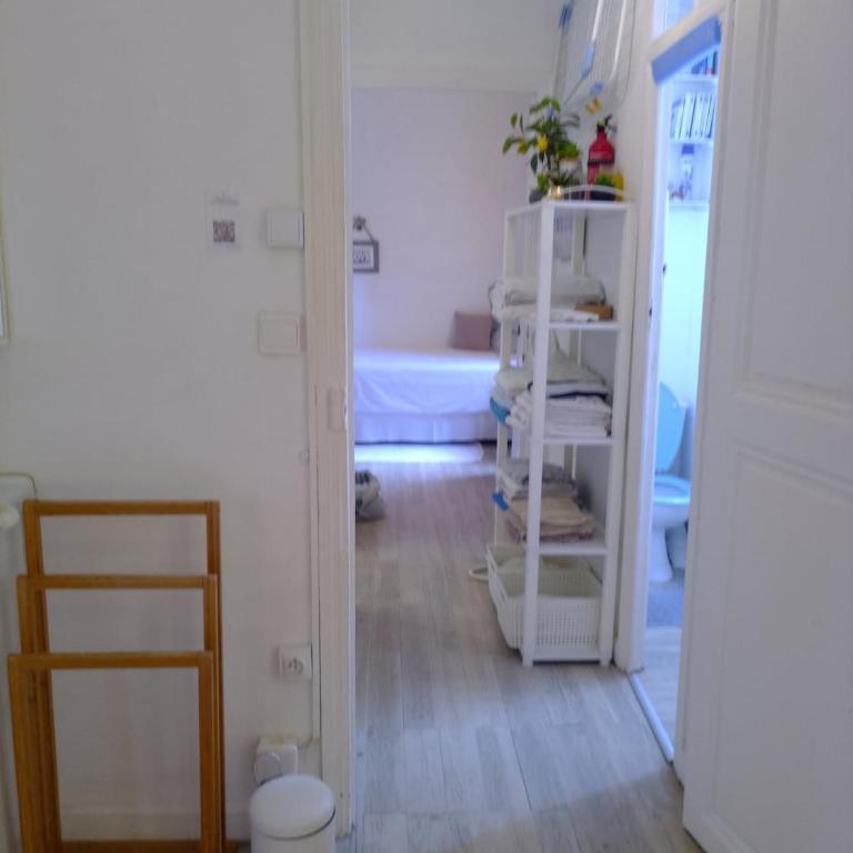 Beach House Cannes - Plages du Midi- 3 Ch - 3 Sdd - 2 wc - Fibre - Pkgs - Maison de Ville 3 Chambres - 48