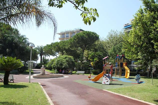 Beach House Cannes - Plages du Midi- 3 Ch - 3 Sdd - 2 wc - Fibre - Pkgs - Maison de Ville 3 Chambres - 72