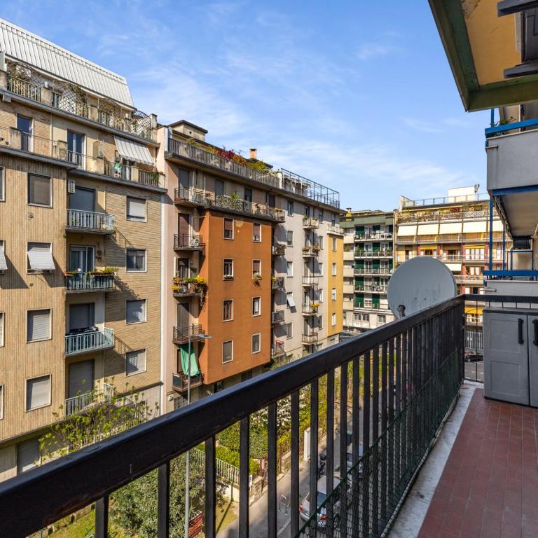 Tortona-Metro Tolstoj 5min - Spacious 6 guests - WiFi - Appartamento con 2 Camere da Letto - 17
