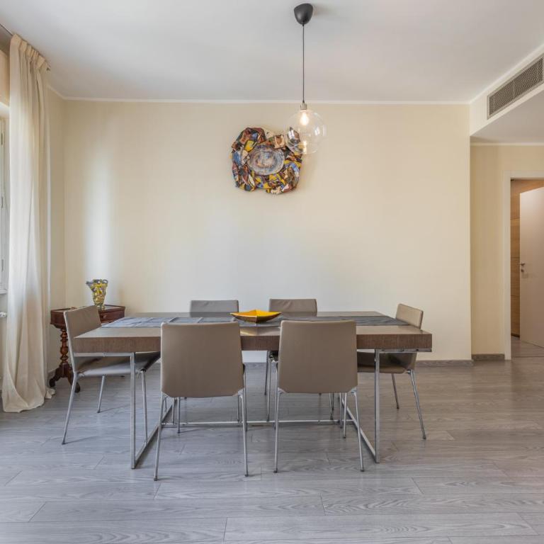 Tortona-Metro Tolstoj 5min - Spacious 6 guests - WiFi - Appartamento con 2 Camere da Letto - 25