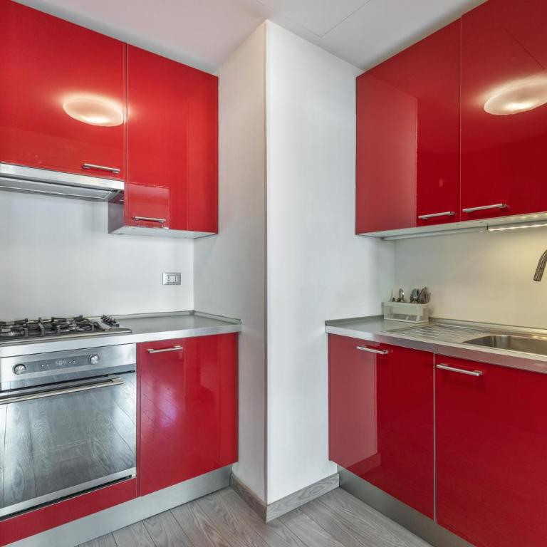 Tortona-Metro Tolstoj 5min - Spacious 6 guests - WiFi - Appartamento con 2 Camere da Letto - 35