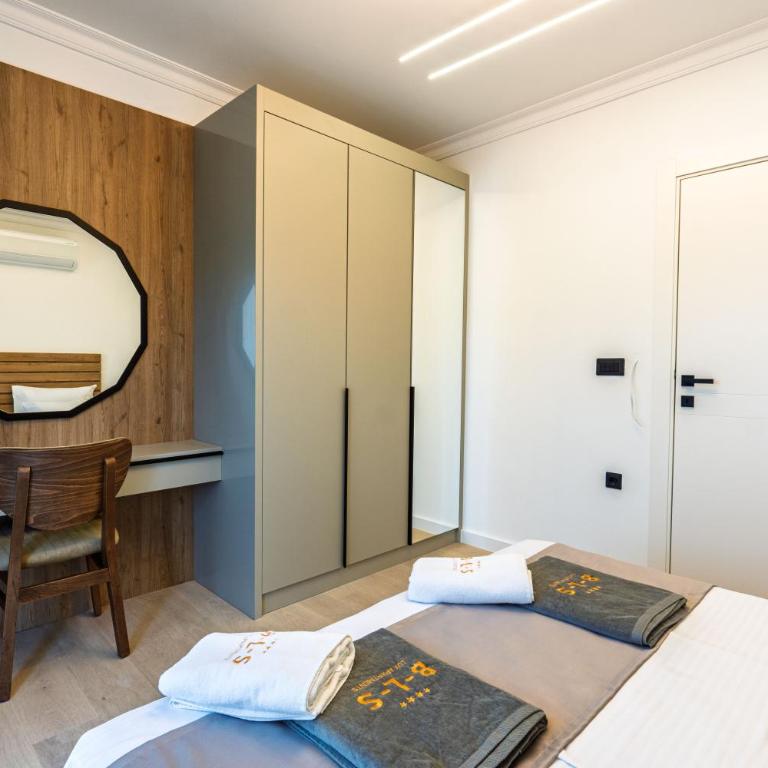 Lux Apartments Villa B-L-S - Apartman sa 2 Spavaće Sobe, Terasom i Pogledom na More - 16