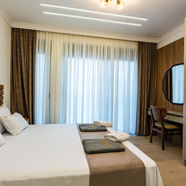Lux Apartments Villa B-L-S - Apartman sa 2 Spavaće Sobe, Terasom i Pogledom na More - 22