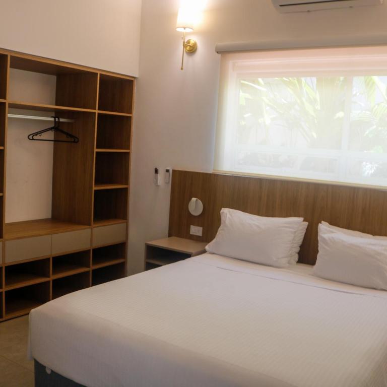 Habitación elegante en casa con piscina y jacuzzi - 4 - Habitación Doble con baño privado - 11