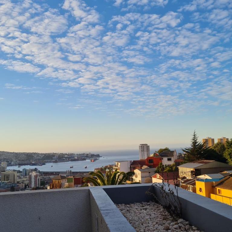 Ocean View & Pool Family Apartment 2P - One-Bedroom Apartment with Balcony and City View - 12