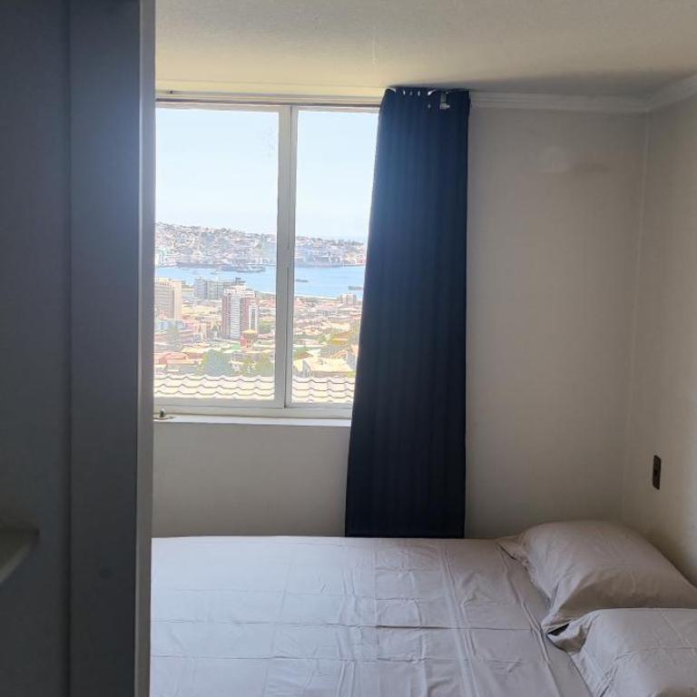 Ocean View & Pool Family Apartment 2P - One-Bedroom Apartment with Balcony and City View - 4