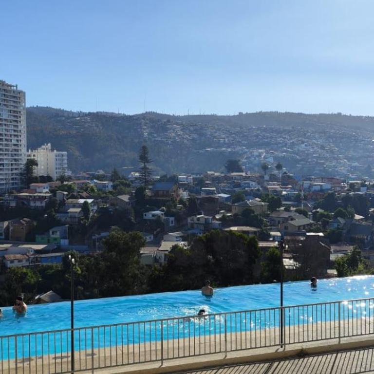 Ocean View & Pool Family Apartment 2P - One-Bedroom Apartment with Balcony and City View - 7
