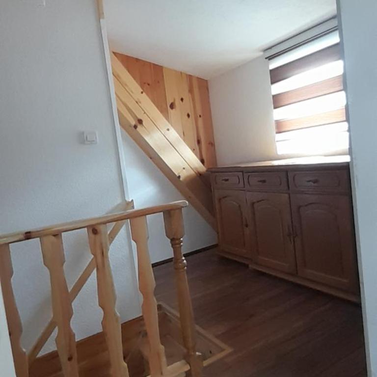 Holiday Home Krejović - Three-Bedroom House - 17