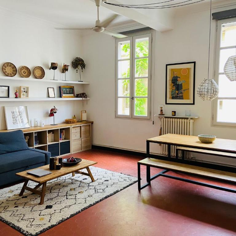 Très bel appartement au coeur de la Roquette - Two-Bedroom Apartment - 9