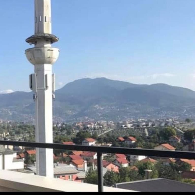 Luxury 3 Bedroom Apartment with Balcony & City View GreenResidence Sarajevo - Three-Bedroom Apartment - 23
