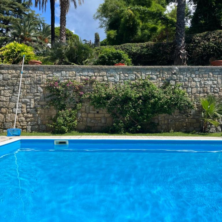 affascinante bilocale con piscina - Appartamento con 1 Camera da Letto - 2