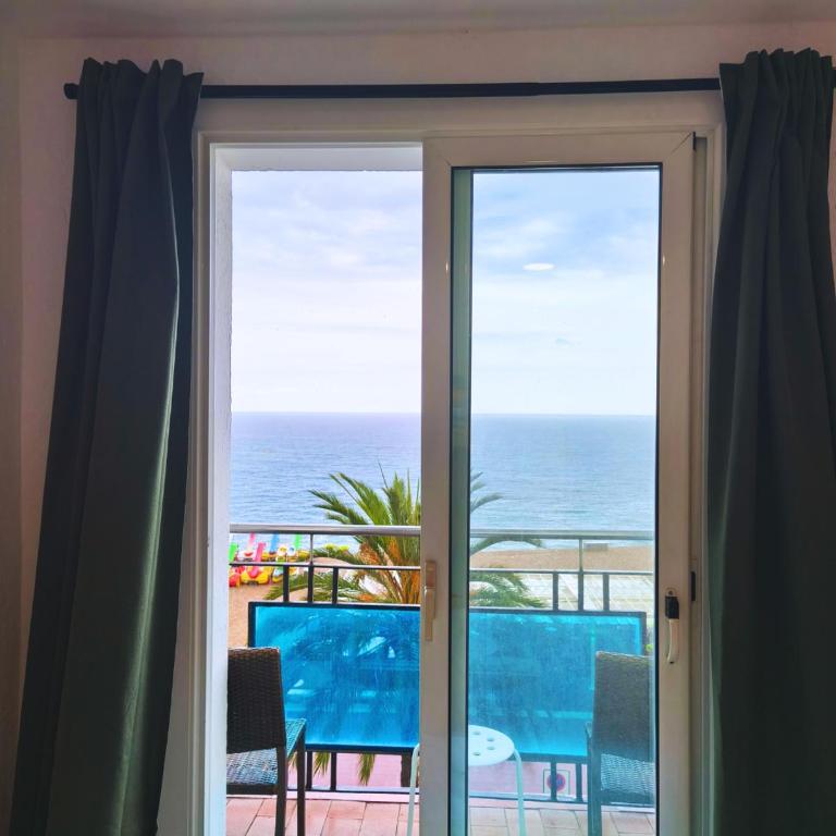 Hostal Blanc Lloret - Habitación Doble Superior - 2 camas - 1