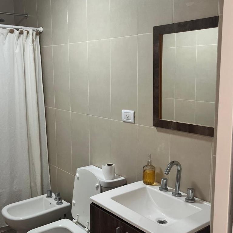 Hermoso monombiente luminoso y moderno con una excelente ubicación - Apartamento de 1 dormitorio - 10