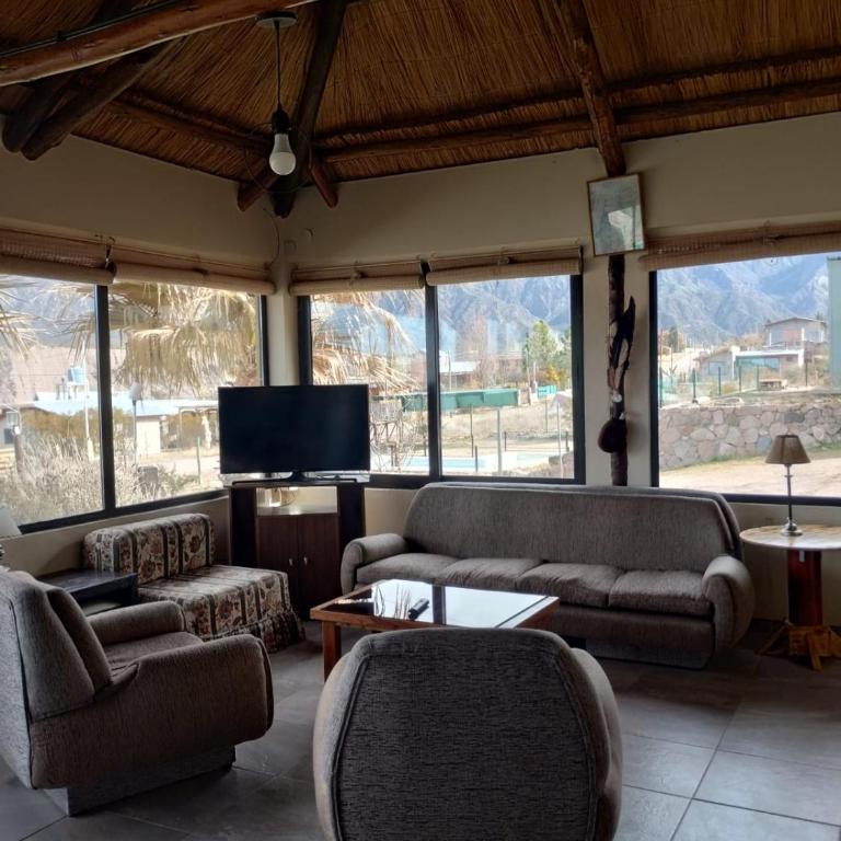 La Antonia, cabaña al pie de la montaña - Casa de 2 dormitorios - 9