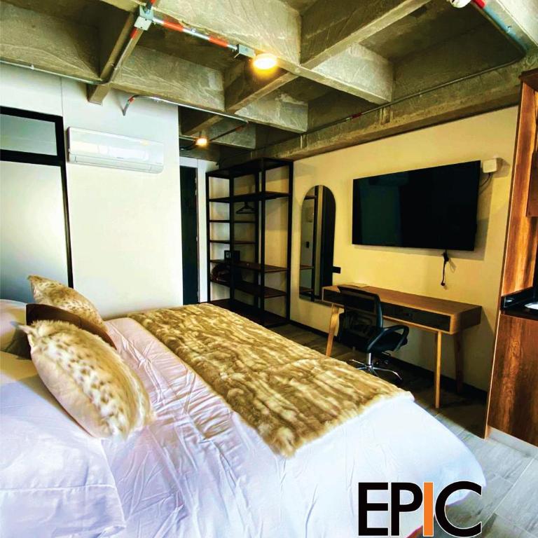 Epic Suite 407 Deluxe Airport - King Suite - 7