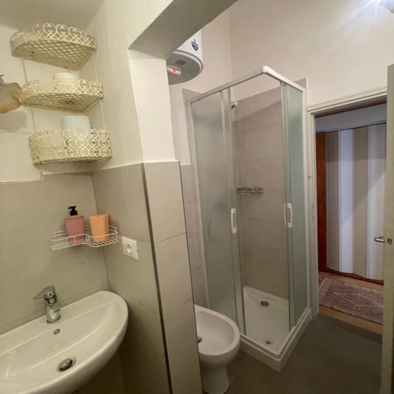 Caravaggio1 - One-Bedroom Apartment - 4