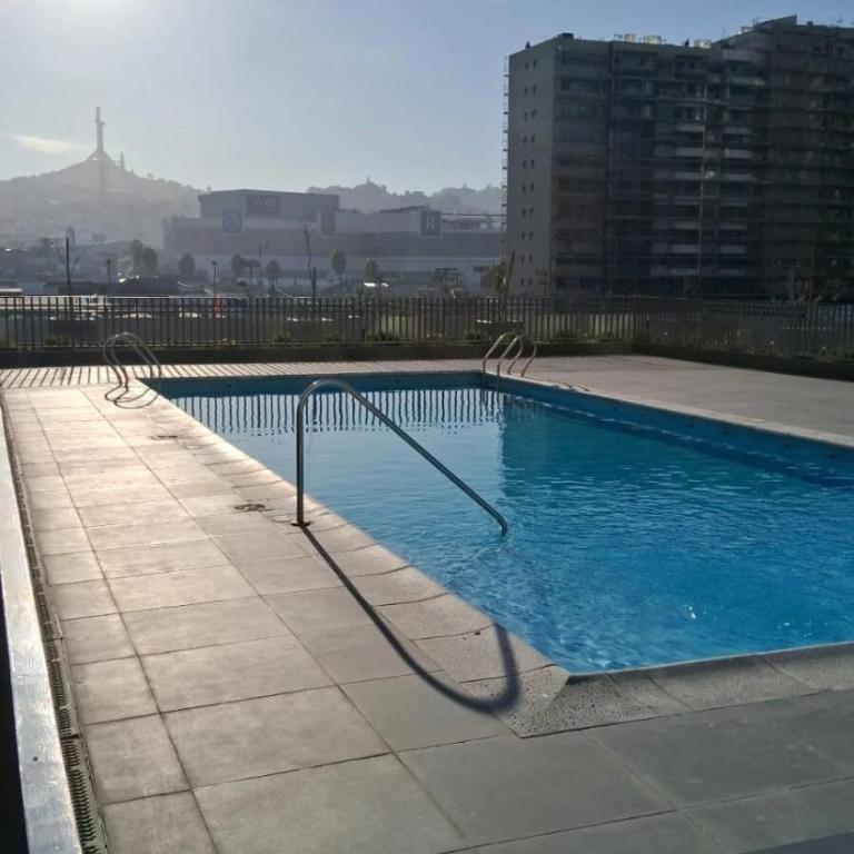 Departamento con vista al mar y cruz del tercer milenio Coquimbohouse - Three-Bedroom Apartment - 8