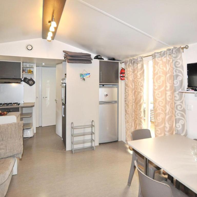 Mobile Home Proche Mer Piscine - Mobile Home - 6
