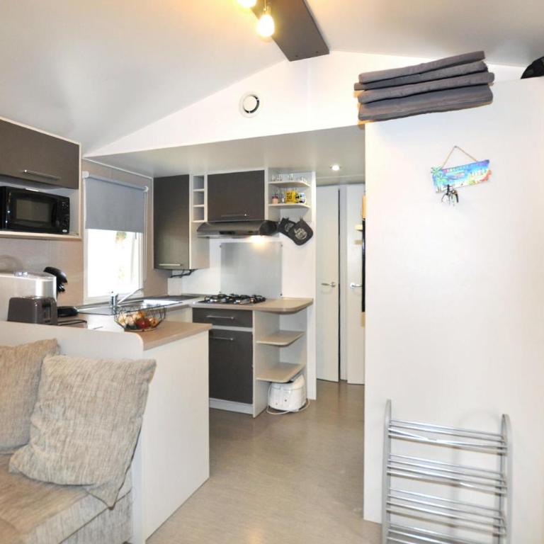 Mobile Home Proche Mer Piscine - Mobile Home - 7
