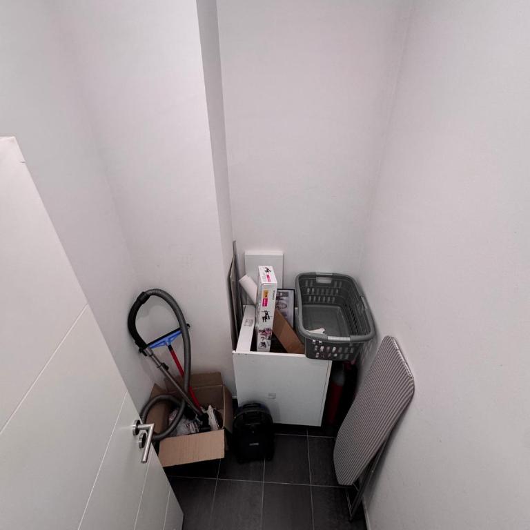 Luxury Apartment Sarajevo-Bristol - Deluks Apartman sa 2 Spavaće Sobe i Balkonom - 3