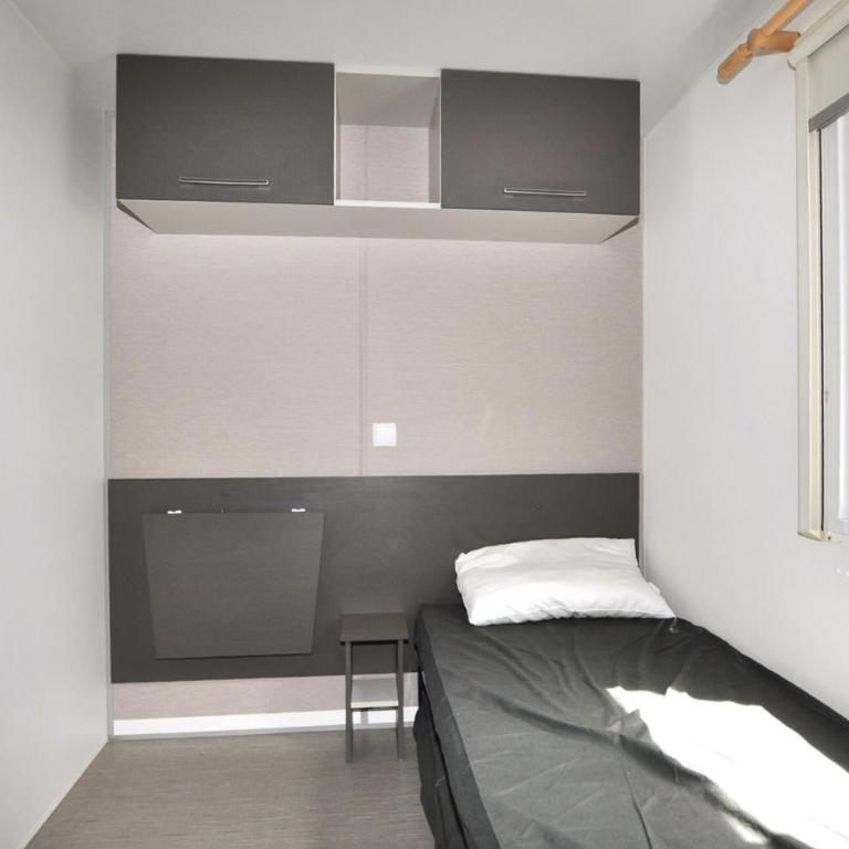 Mobile Home Proche Mer Piscine - Mobile Home - 13