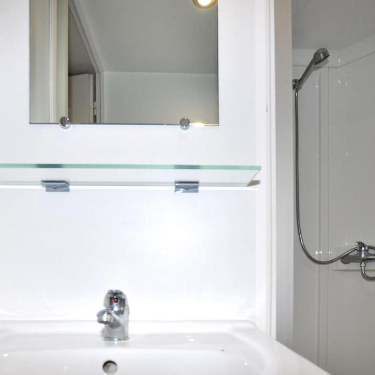 Mobile Home Proche Mer Piscine - Mobile Home - 17