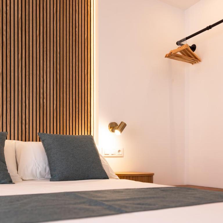 Almar Suites - Habitación Doble con balcón y vistas al mar - 23