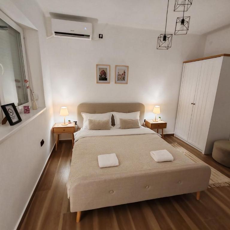 Studio 23 - One-Bedroom Apartment - 30