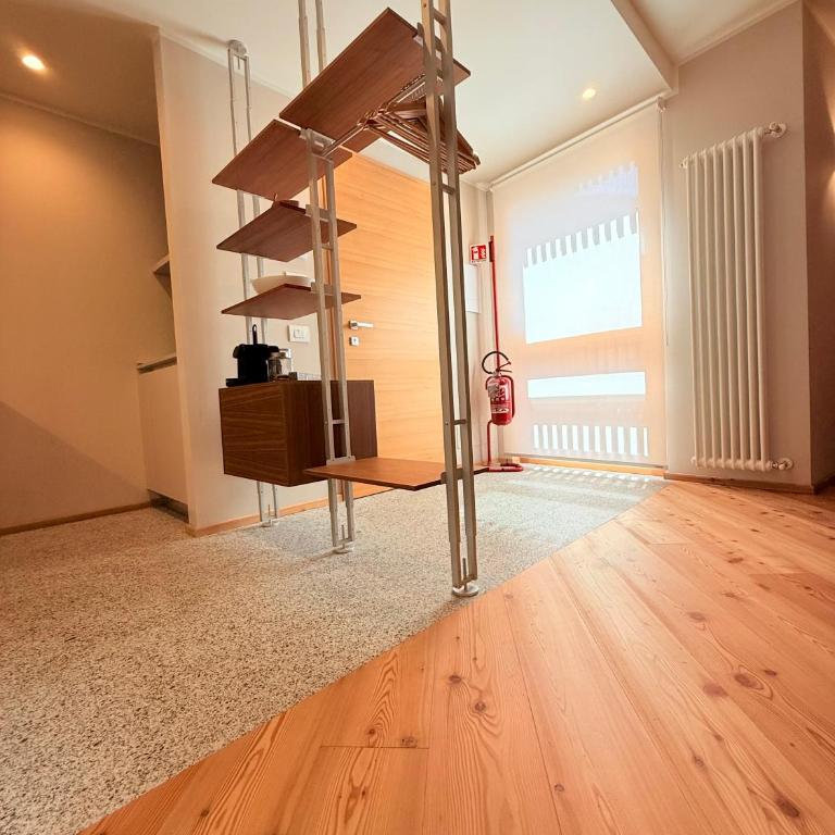 Palazzo Righi - Appartamento con 2 Camere da Letto - 35