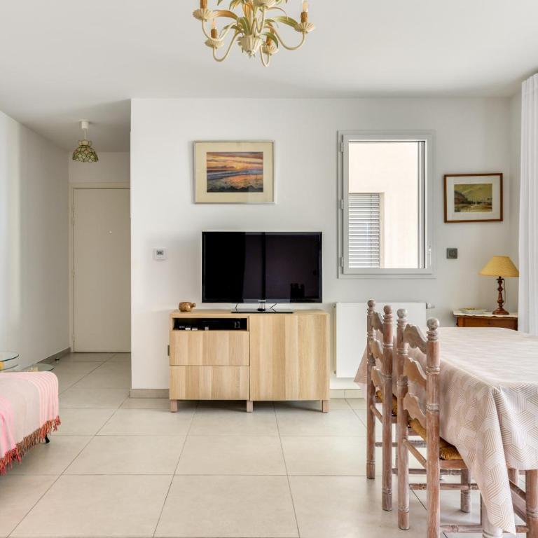 Apogee - Apartment mit Balkon - 6