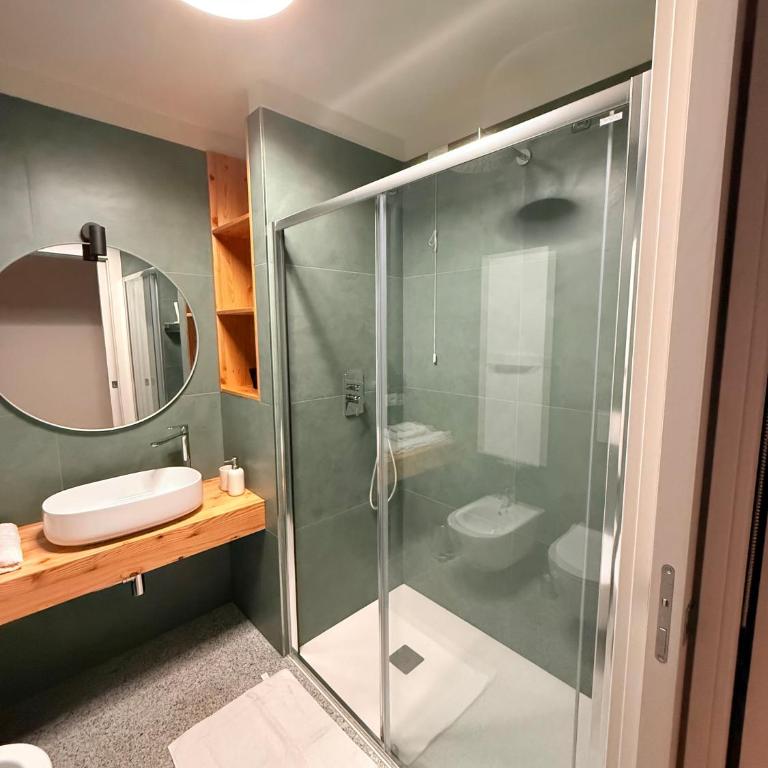 Palazzo Righi - Appartamento con 2 Camere da Letto - 16