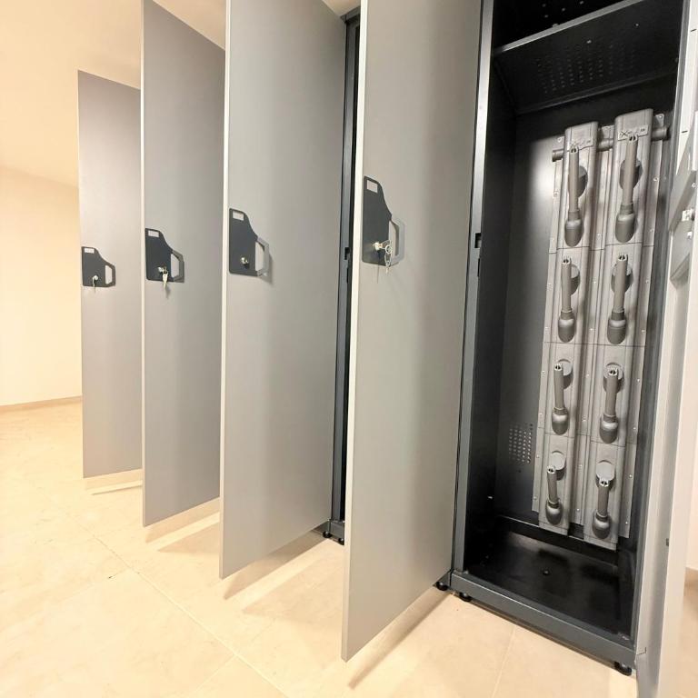 Palazzo Righi - Appartamento con 2 Camere da Letto - 5