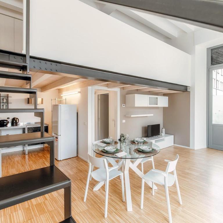 Loft Alle Mura - byMyHomeinComo - Appartamento - 7