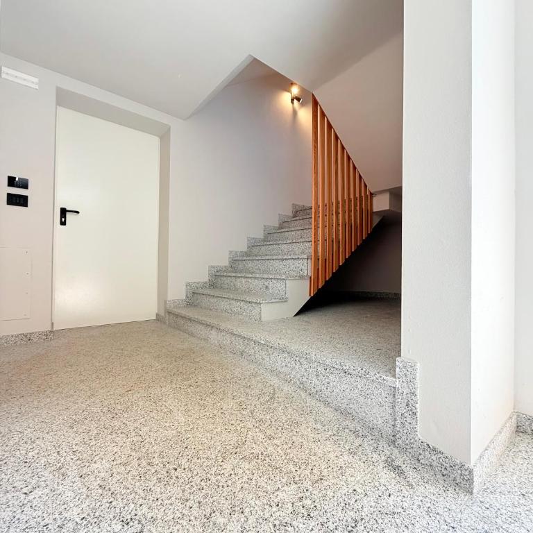 Palazzo Righi - Appartamento con 2 Camere da Letto - 2