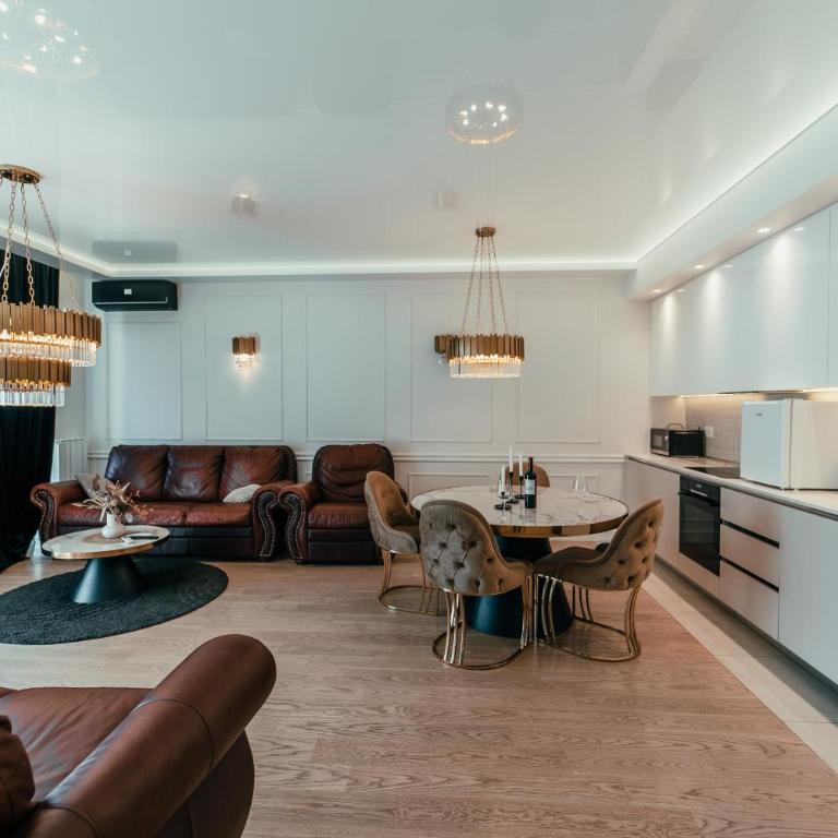 BW Cityline Residences - Two-Bedroom Apartment - 4