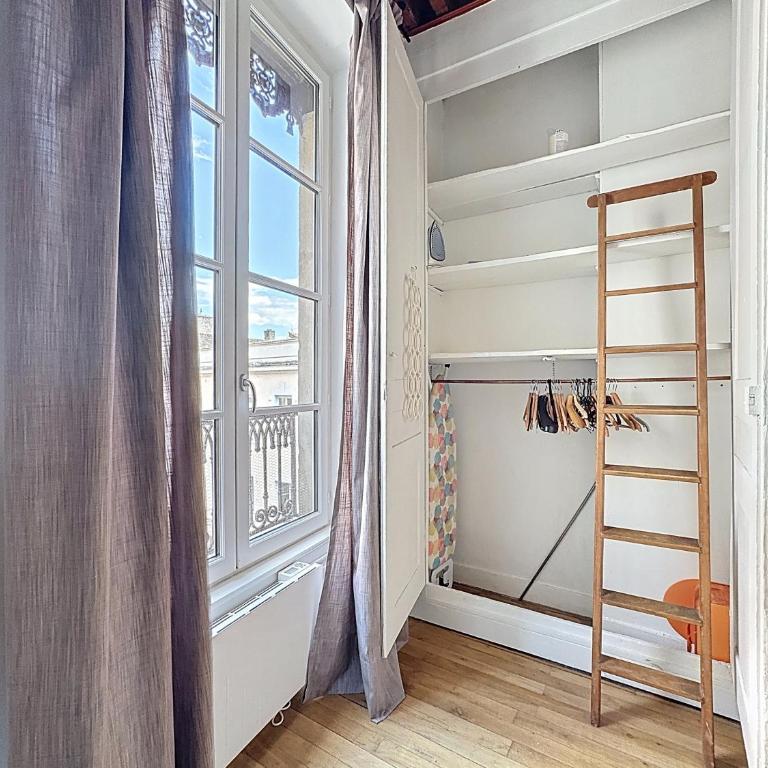 Le Cocon Canut - Lyon Hypercentre - One-Bedroom Apartment - Non-Smoking - 10
