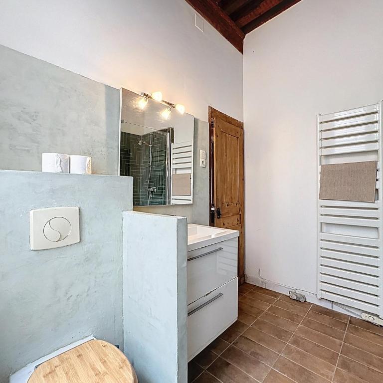 Le Cocon Canut - Lyon Hypercentre - One-Bedroom Apartment - Non-Smoking - 11