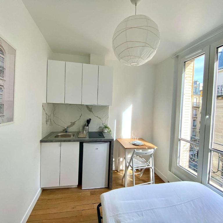 443 Suite Gabin - Cosy Apartment Paris Center - Studio - 3