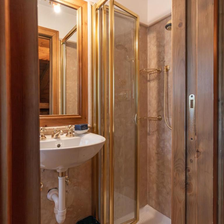 Casa Cirmoli, confortevole mansarda con balcone panoramico - Apartamento de 2 dormitorios con balcón - 10