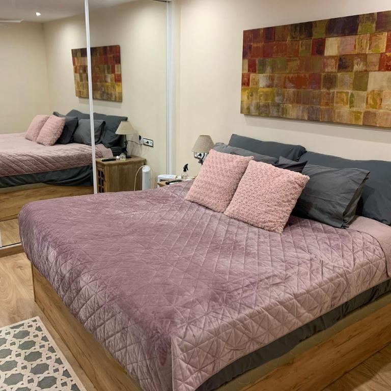 LaVista Penthouse private balcony and sea views - One-Bedroom Apartment - 22