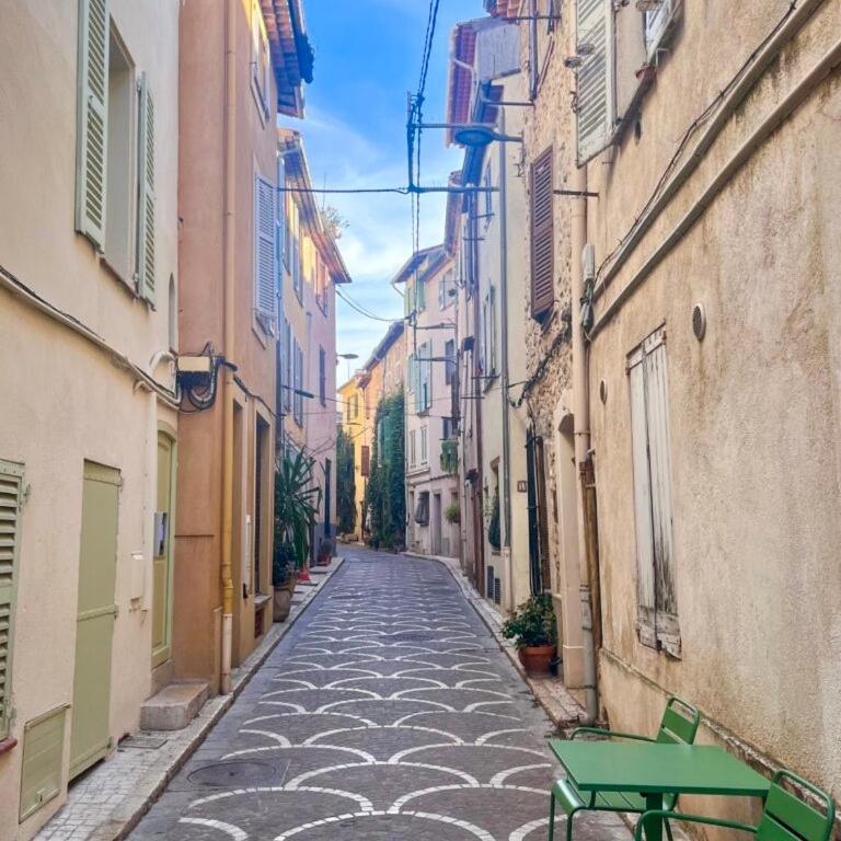 Les Haciendas - 5 logements dans le Viel Antibes - Studio - 6