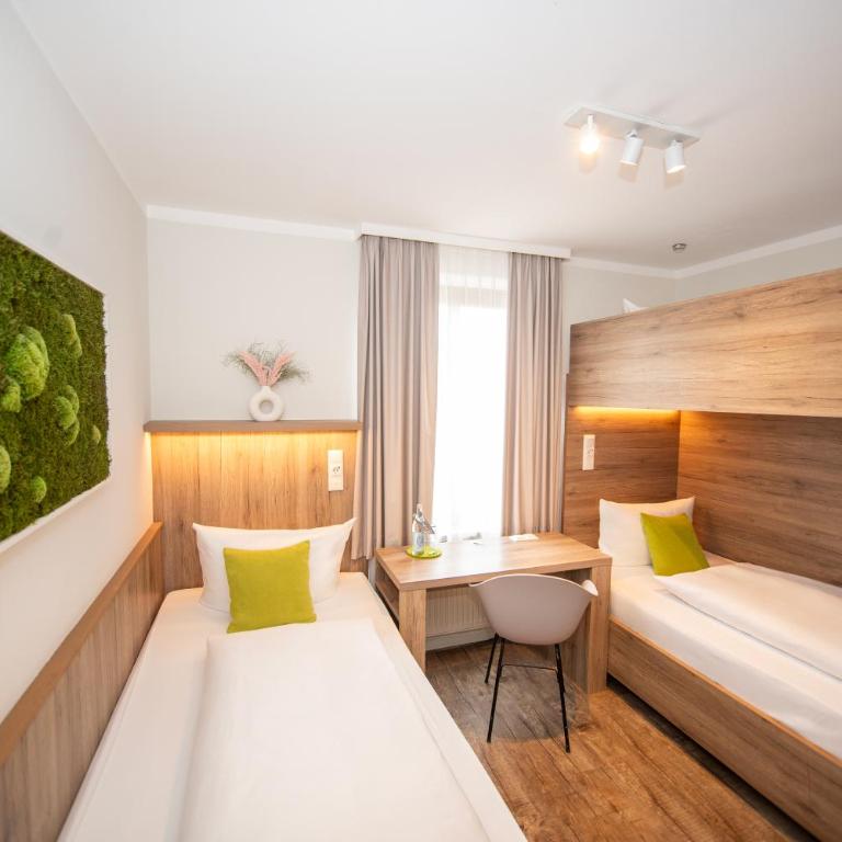 Hotel Perlach Allee by Blattl - Triple Room - 16