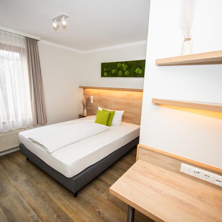 Hotel Perlach Allee by Blattl - Double Room - 16